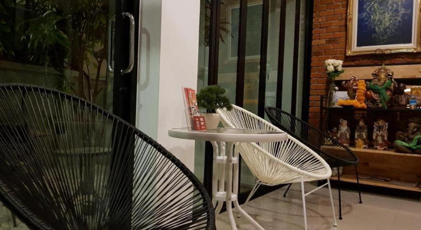 The Connect Chiang Mai Hotel Bagian luar foto